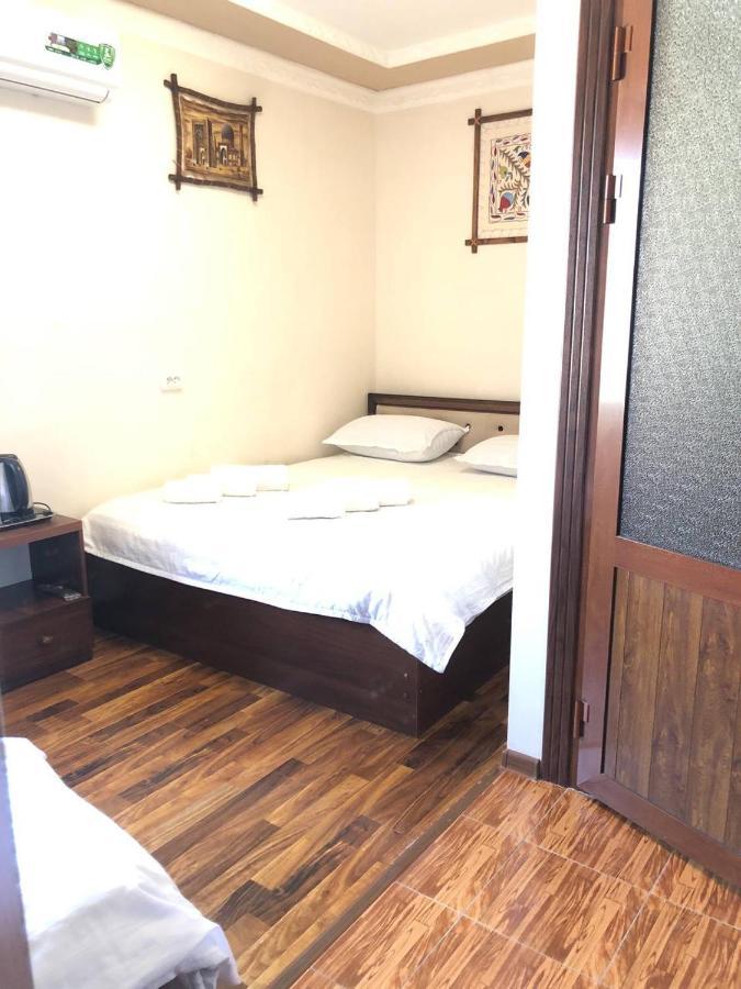 Hotel Mohina Samarkand Esterno foto