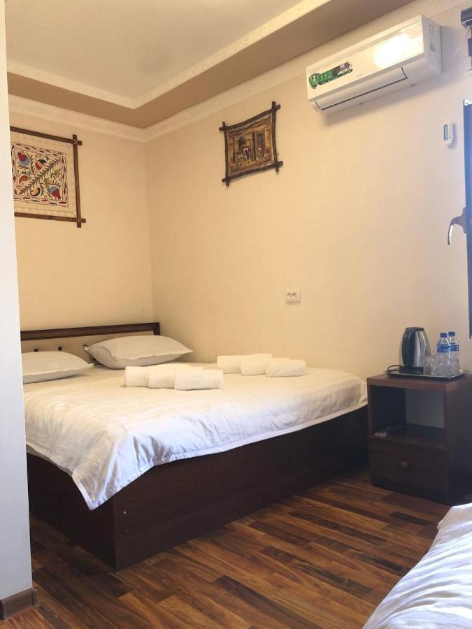 Hotel Mohina Samarkand Esterno foto