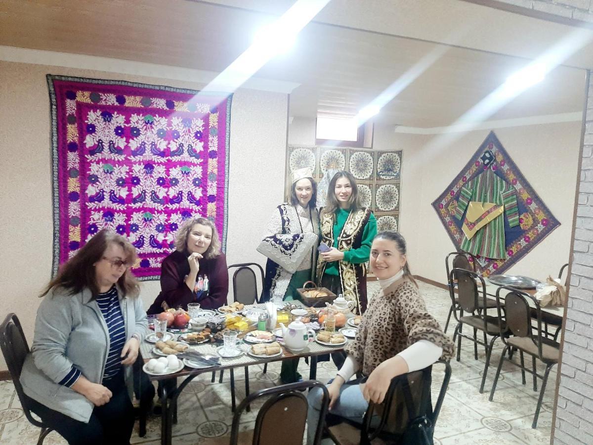 Hotel Mohina Samarkand Esterno foto
